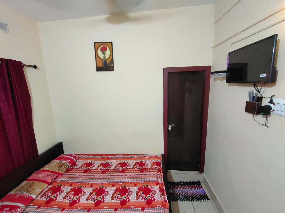 Отель Malabar Residency Perintalmanna Номер фото