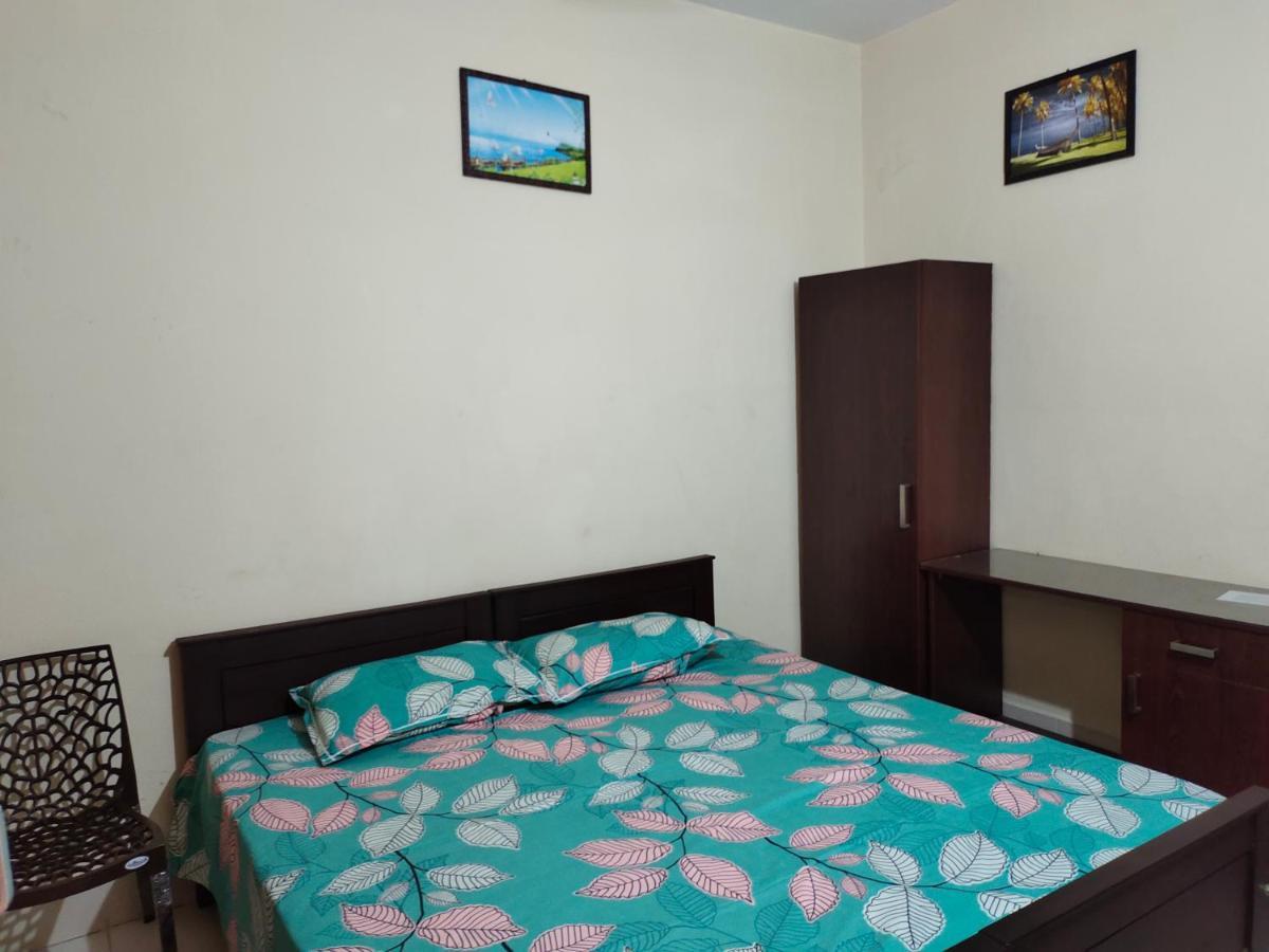 Отель Malabar Residency Perintalmanna Номер фото