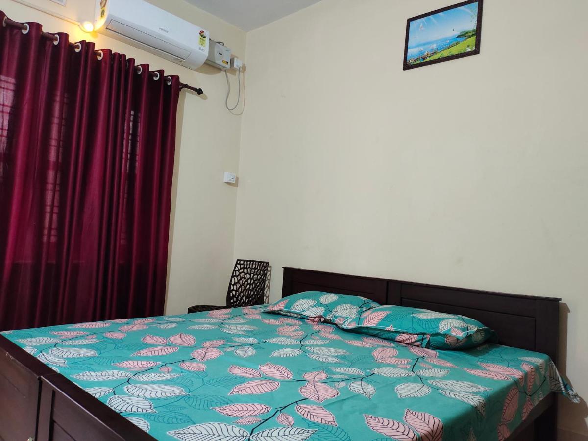 Отель Malabar Residency Perintalmanna Номер фото